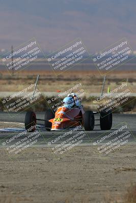 media/Nov-17-2024-CalClub SCCA (Sun) [[5252d9c58e]]/Group 5/Qual (Star Mazda Entrance)/